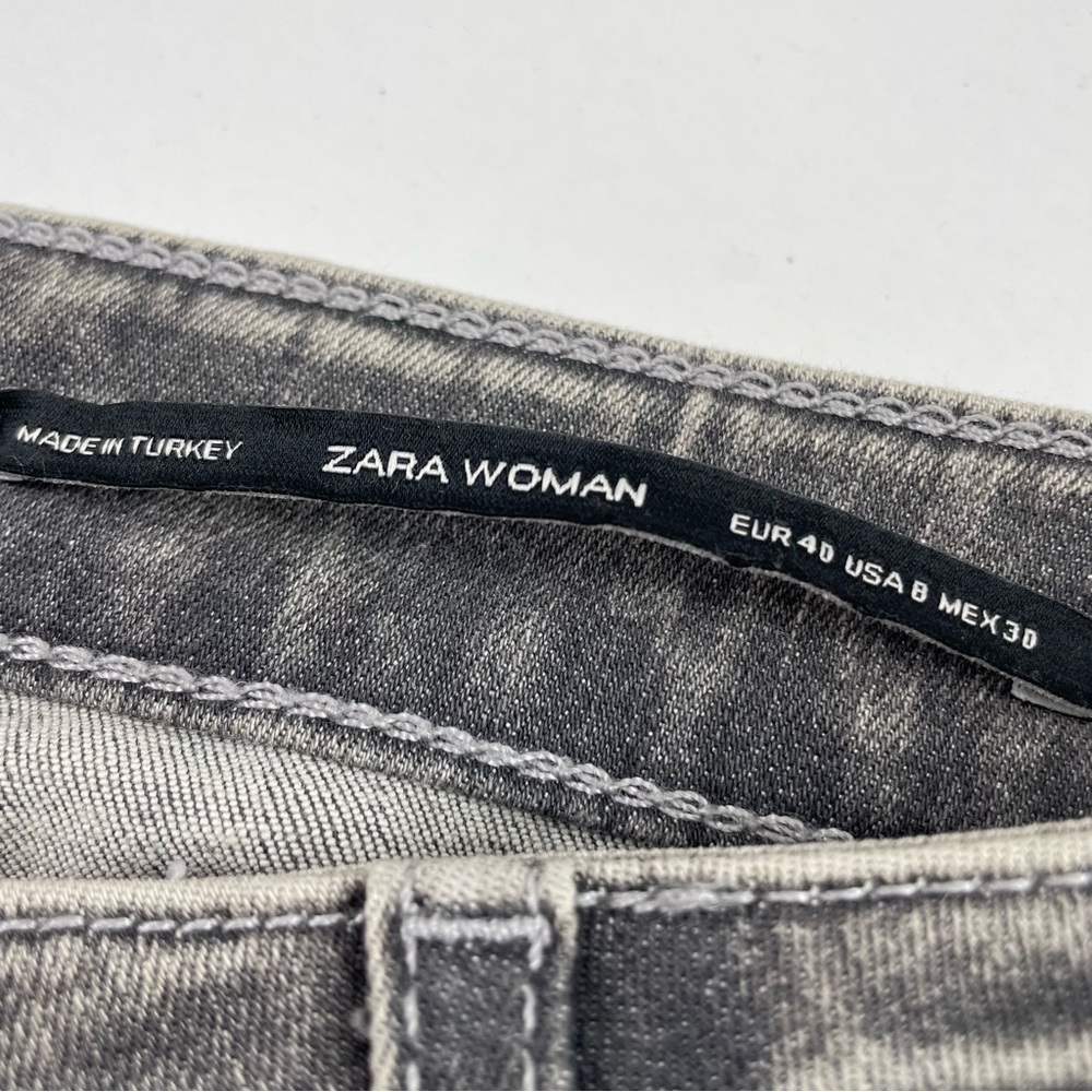 Zara Jean Women Size 8 Distressed Skinny Gray Wash Denim Straight leg mid rise - Picture 12 of 14